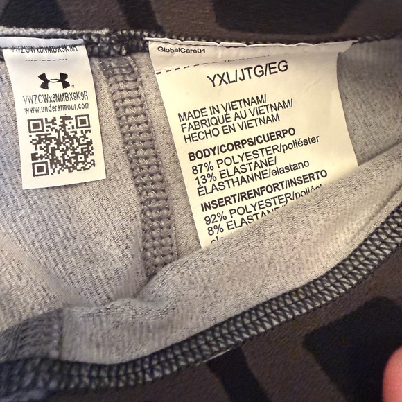 Under Armour Boys Heather Gray Cold Gear Leggings Size XL NEW WITH TAGS - Picture 3 of 5